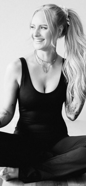 241202_HairByThao_WebsiteSchematic_InteriorPages